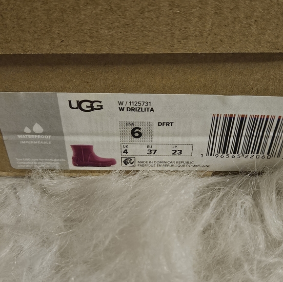 UGG AUSTRALIA DRILITA PINK RAIN BOOT - Picture 2 of 5